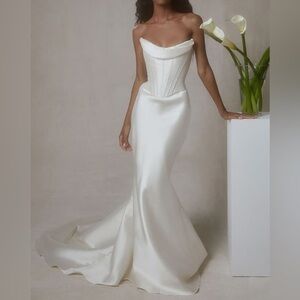 Sarah Seven ‘Spenser’ Gown